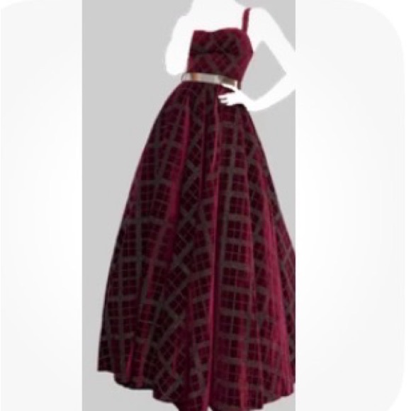 Mac Duggal Dresses & Skirts - Mac Duggal Burgundy Plaid Gown